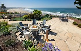 Cottage Inn By The Sea